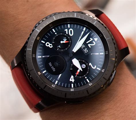 omega speedmaster watch face gear s3